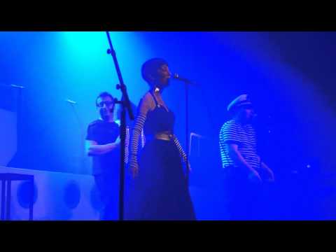 Luc Van Acker (With Anna Domino) - Zanna (Encore) (Live @ AB - 17-02-2012)
