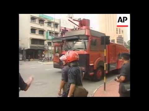 MALAYSIA: ANWAR: PROTESTORS CLASH WITH POLICE