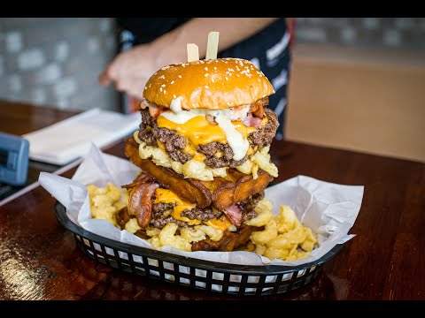 Hashtag Burger and Waffles Burger Challenge