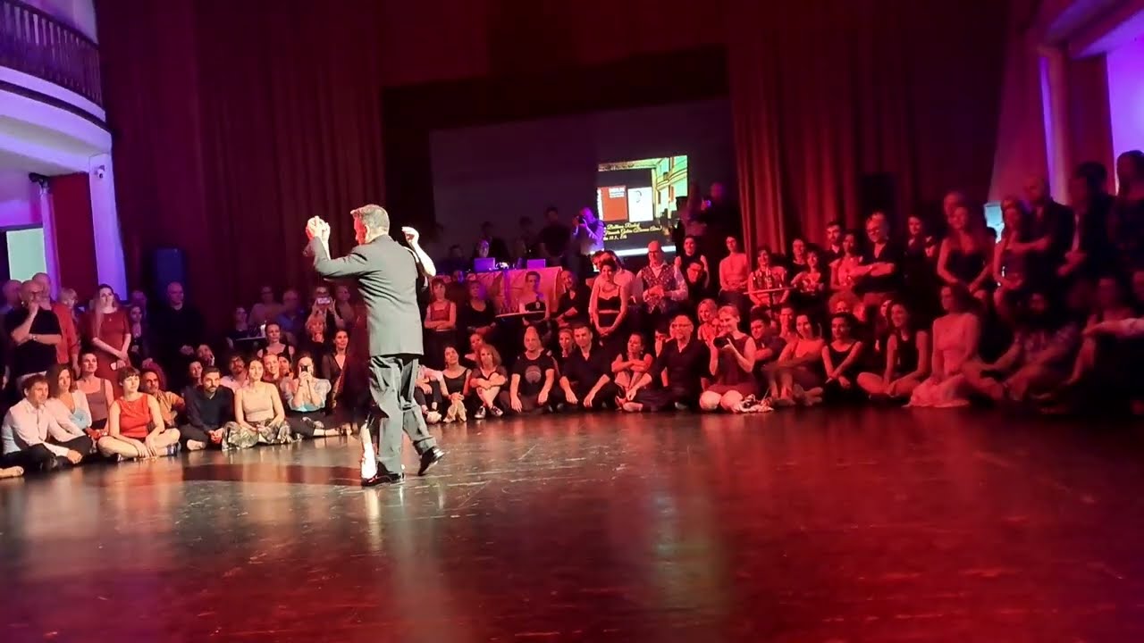 Mariana Montes & Fernando Galera - Mozo guapo (3/4)