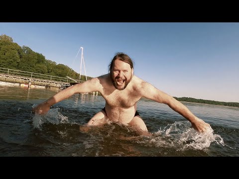 Zenek Kupatasa - Bla bla bla (oficjalny klip z albumu "Rezyliencja II - Jakie to jest piękne")