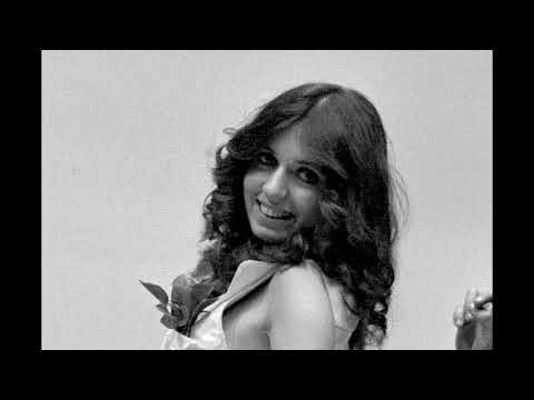 Vincze Viktória: Az álmokban hittem