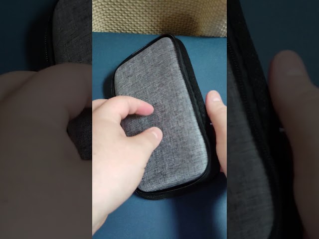 Vídeo relacionado con FUXIU Funda para consola de juegos y película Temper para R36S/R35S/RGB20S, bolsa de transporte de protección completa para consola de juegos y accesorios