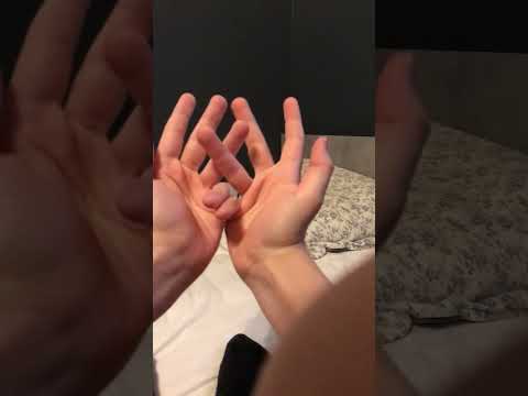 Toutorial on how to make a snake with your fingers. Can you do it?