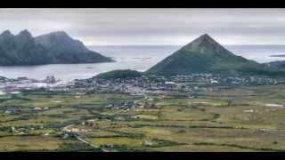 preview picture of video 'Fjelltur Sørvågmelen 313 moh - (Alsvåg / Øksnes / Langøya) - 2012.08.08 (bilder)'