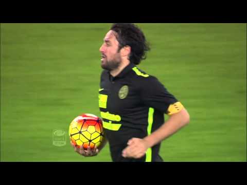 Il gol di Toni - Lazio - H.Verona - 5-2- Giornata 25 - Serie A TIM 2015/16