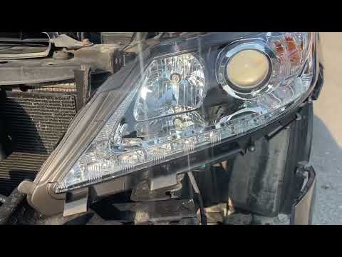 2013 Lexus ES350 headlight change - After and Before
