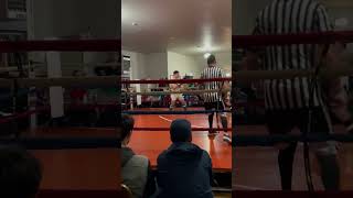 Head kick against southpaw #boxing #kickboxing #mma #ufc #fighting