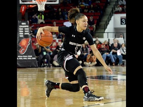 Bianca Ceuvas Fake Out Move - Top 10 Play