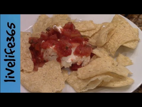 Simple Snack: Salsa & Cream Cheese Spread