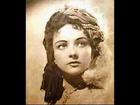 Házy Erzsébet Ilosfalvy Róbert  - Szellők szárnyán