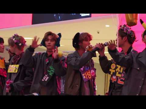 180408 Stray Kids Fansign - "잘 하고 있어 (Grow Up)"