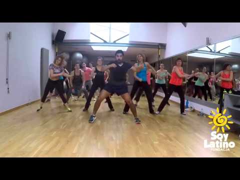 Victor Baeza - Crossfire ft Americo - Zumba Choreo