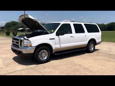 2000 White /TAN Ford Excursion XLT 2WD (1FMNU40L4YE) with an 5.4L V8 SOHC 16V engine, 4-Speed Automatic Overdrive transmission, located at 17760 Hwy 62, Morris, OK, 74445, (918) 733-4887, 35.609104, -95.877060 - 2000 FORD EXCURSION IS 5.4L V8 RWD FEATURING POWER LOCKS, POWER WINDOWS, POWER SEATS, POWER MIRRORS, AM/FM STEREO, CD PLAYER, CASSETTE PLAYER, 6 DISC COMPACT MAGAZINE, REAR CLIMATE CONTROL, CRUISE CONTROL, 3RD ROW SEATING. TIRES LT265/75R16 TIRES. 126,953 MILES WITH A REBUILT TITLE DUE TO AN ACCIDEN - Photo#0