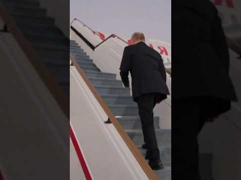 Russia's Putin Departs UAE for Saudi Arabia to Shore Up Ties