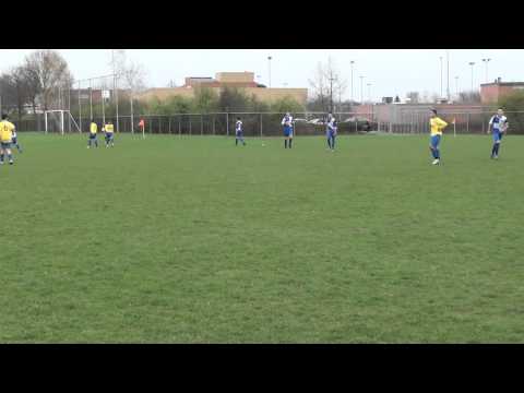 DTS B2 - Blauw Geel B1 0-2 eerste helft