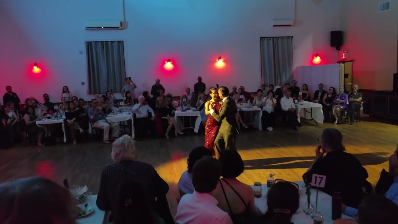 Argentine tango: Yesica Esquivel & Ariel Leguizamon with Tango Bardo