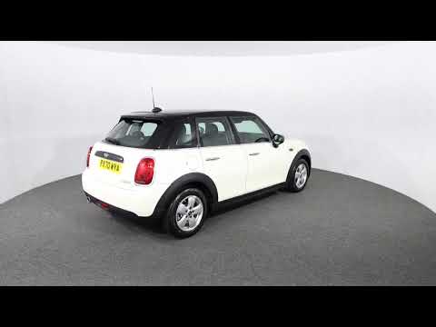 MINI HATCHBACK 1.5 Cooper Classic II 5dr Auto WYA