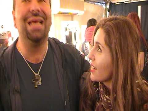 Napleon Perdis Talks To RESCU Backstage At Carl Kapp