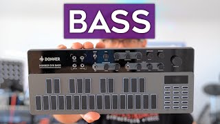 Video thumbnail for Donner B1 monophonic analog bass synthesiser by Floyd Steinberg
