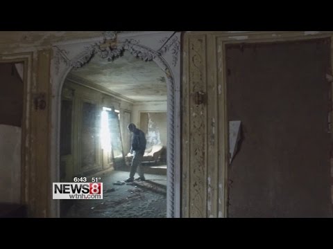 Haunted, Abandoned Majestic Theater in Bridgeport