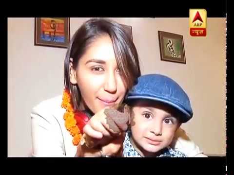 download lagu mp3 mp4 Nikita Dutta, download lagu Nikita Dutta gratis, unduh video klip Nikita Dutta