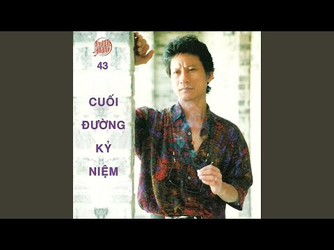 Thể hiện bởi Chế Linh