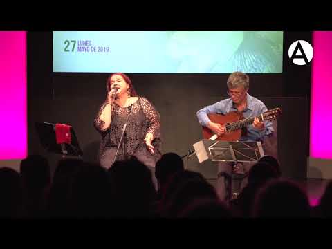 Pilar de la Hoz & Sergio Valdeos - Lima Bohemia