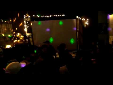 Risen(Pjboxx) Vs Nesia vs ¿? TRAP BATTLE