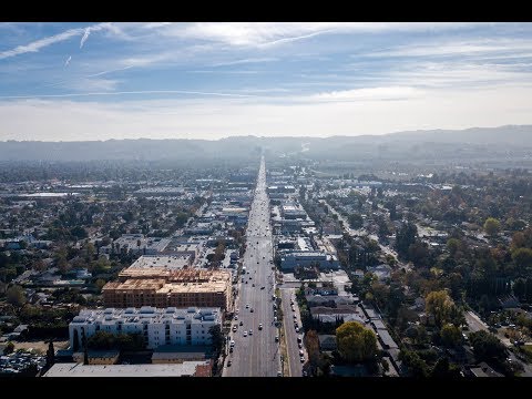 download lagu mp3 mp4 Hollywood Cafe Airport Oaks, download lagu Hollywood Cafe Airport Oaks gratis, unduh video klip Hollywood Cafe Airport Oaks