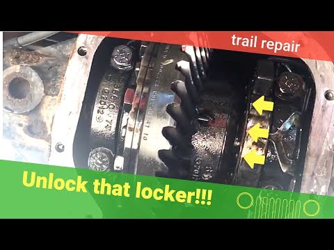 Jeep Rubicon Electronic Locker Fix -  Josh's Garage
