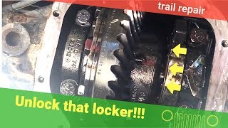 Jeep Rubicon Electronic Locker Fix -  Josh