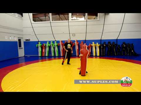 Ivan Ivanov Coaching young athletes on The  Suples Throwing Dummy