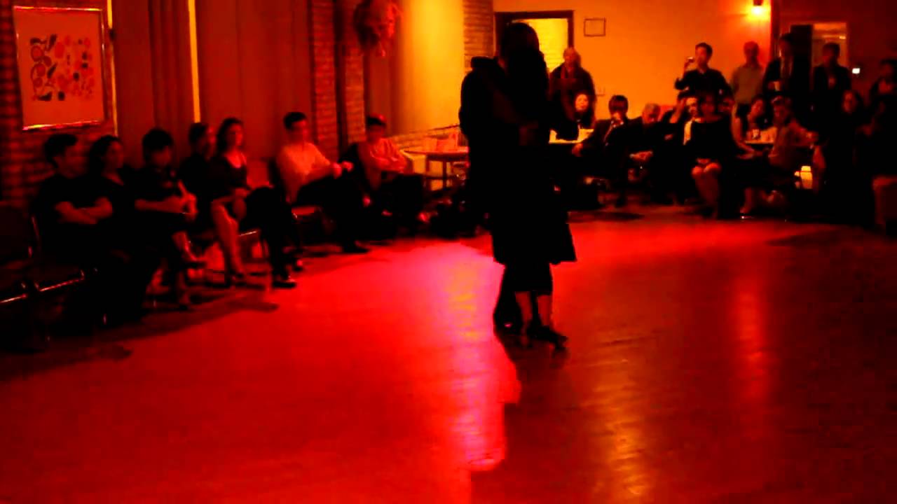 Alicia Pons & Ray Barbosa perform a tango vals exhibition dancing to Donato's La Tapera in Chicago.