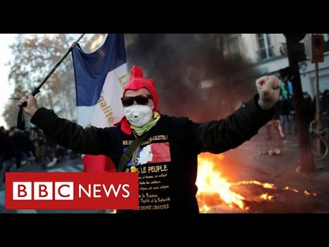 巴黎發生衝突,數千人抗議種族主義和警察暴力 - BBC News (Clashes in Paris as thousands protest against racism and police violence - BBC News)