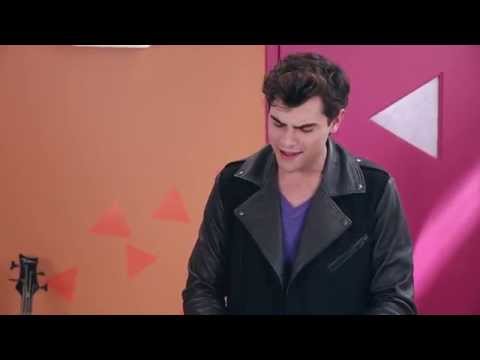 Violetta 3 - Diego canta "Ser quien soy"
