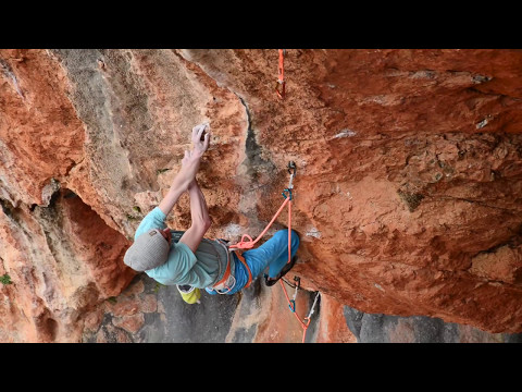 Dave Graham working on "Capricorn" - Leonidio, Greece | GRIGRI+ outtakes