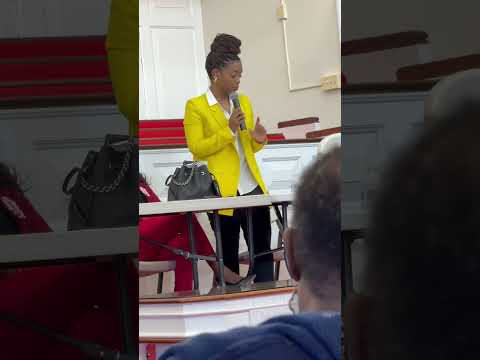 Eboni-Rose Thompson at the Ward 7 Candidate Forums Saturday.