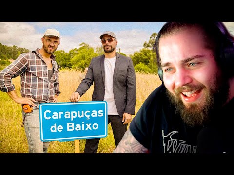 wuant reage a CARAPUÇAS DE BAIXO