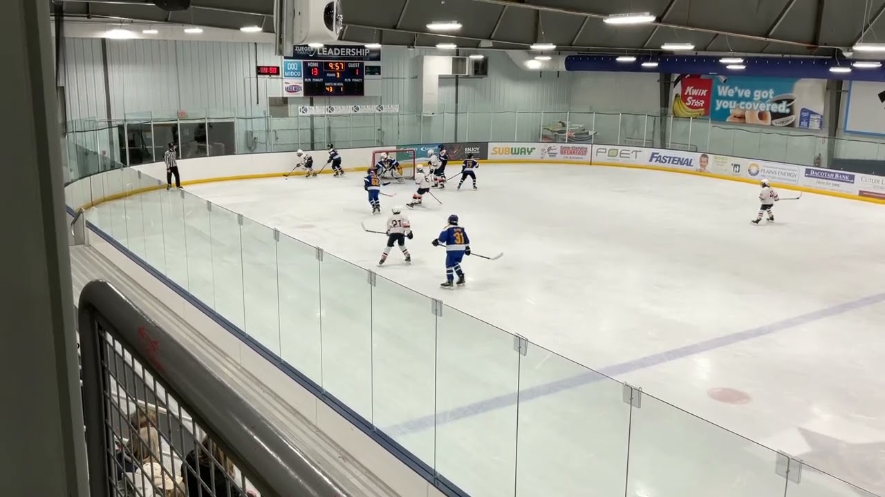 Game 15 Sioux Falls 14-1: Ashton scores assisted by Parker