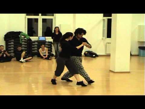 Federico Naveira y Ines Muzzopappa Enrosque