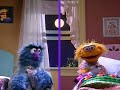 Sesame Street Moonshine Latin Spanish