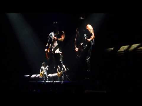 Guns N’ Roses - Wish You Were Here (cover) - Layla & Piano Intro at San José, Costa Rica 26-11-2016