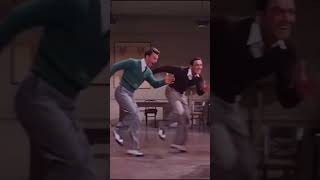 Donald O'Connor &amp; Gene Kelly | Moses Supposes Dance from Singin' in the Rain (1952)