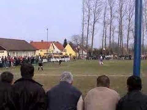 2003: Pokal-1/2-Finale SG Brachstedt - SSV Landsberg ... T5