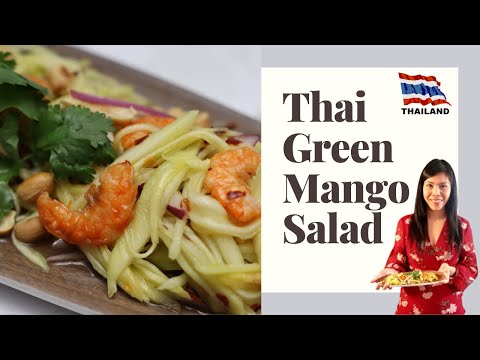 Thai Green Mango Salad / Yum Ma Muang/ ยำมะม่วง / traditional thai food