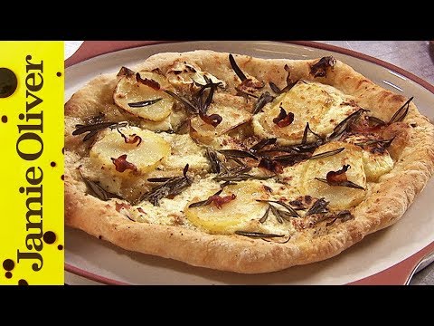 Pizza Bianco mit Rosmarin und Pancetta | Jamie Oliver