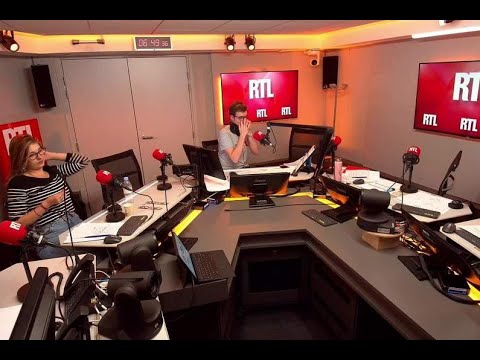 Présidentielle 2022 : Bernard Cazeneuve se tient prêt face à Emmanuel Macron