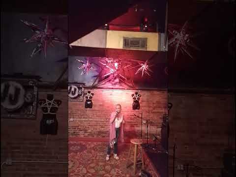#funnydumbblonde #boneheadbonniejean