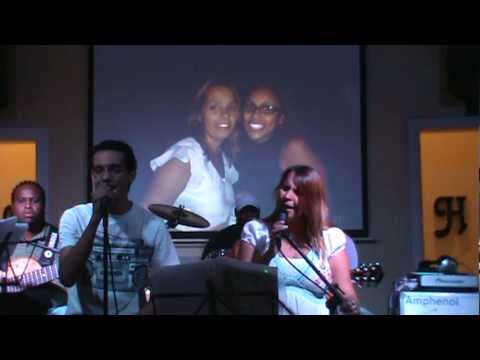 Nada Alem do Sangue / Raquel Miranda e Rodrigo Correa